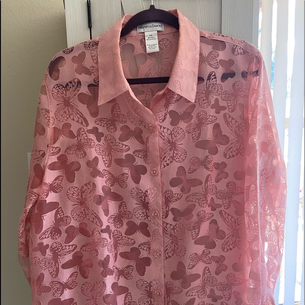 Butterfly tunic, button front, worn once